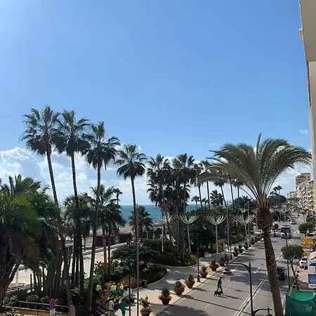 Beachfront Primera Linea De Playa En Casco Antiguo Estepona