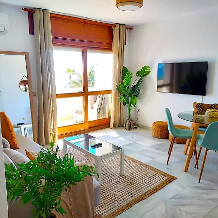 Beachfront Primera Linea De Playa En Casco Antiguo Apartamento Estepona