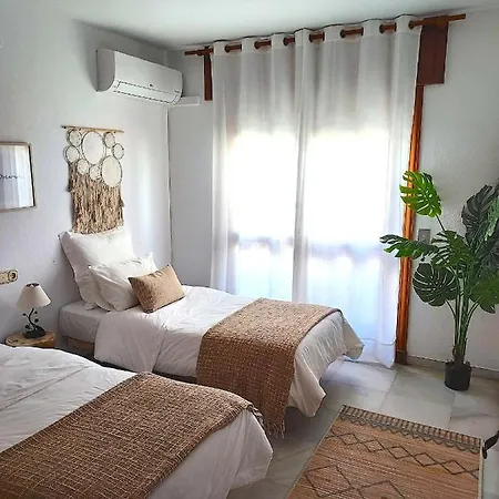 Beachfront Primera Linea De Playa En Casco Antiguo